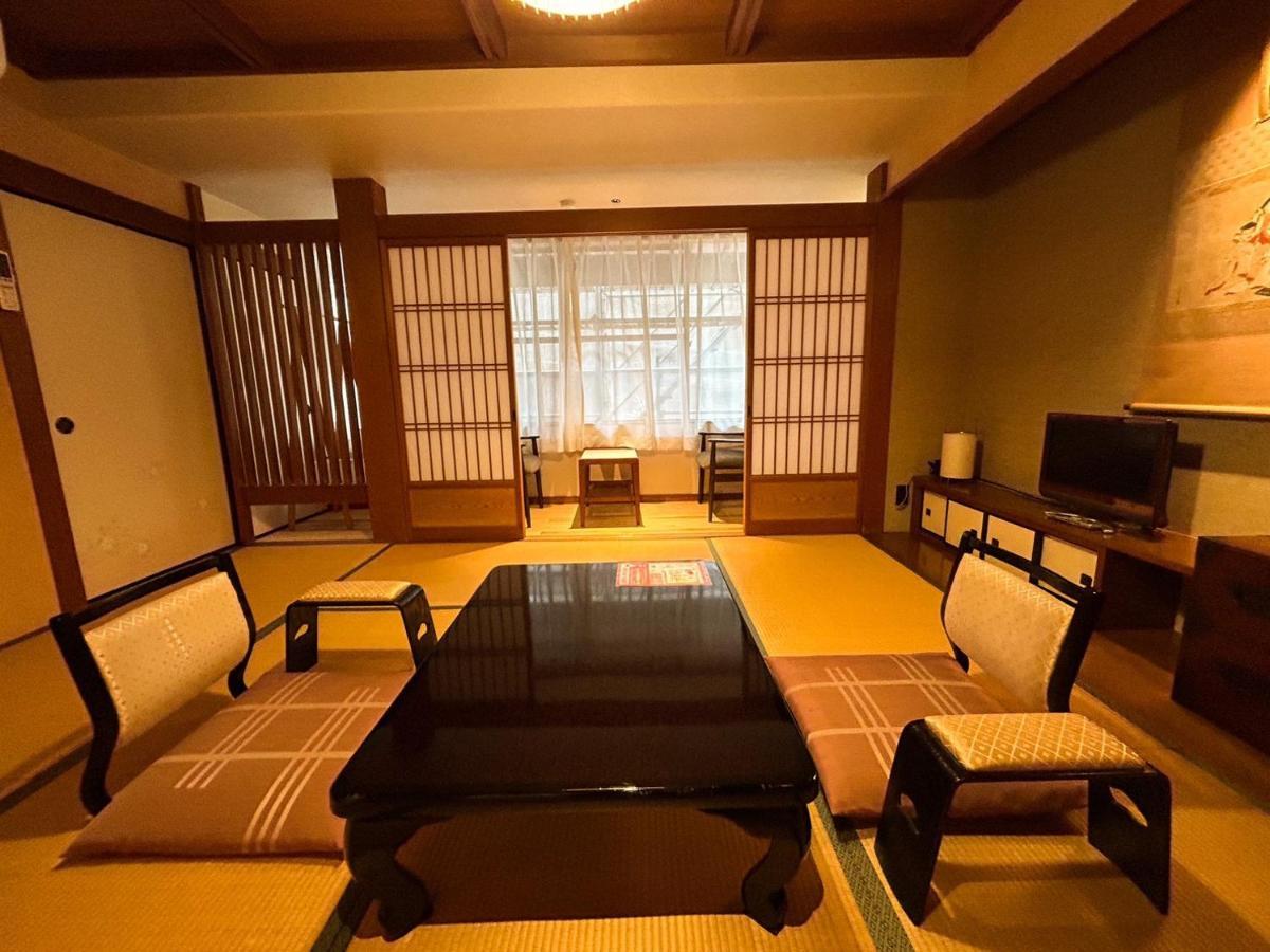 Gotsu Sangai Ryokan מראה חיצוני תמונה